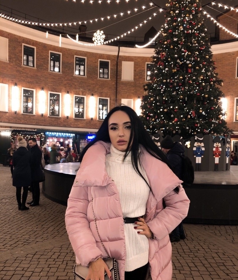 Арина привлекальеная девушка из Мелитополя цена от 3000 руб