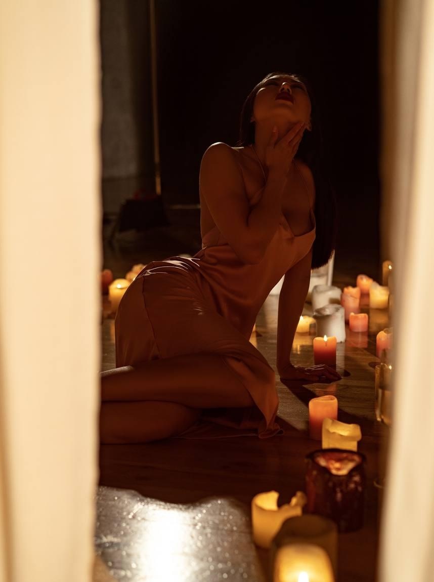 Тоня привлекальеная девушка из Мелитополя цена от 7000 руб