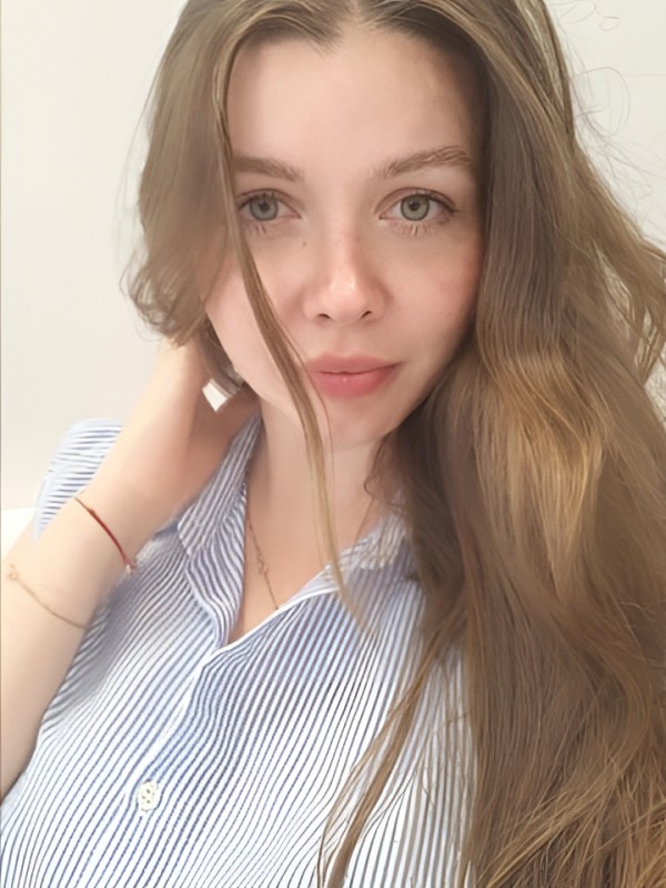 Линда привлекательная девушка из Мелитополя цена от 10000 руб