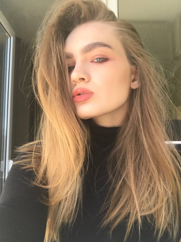 Лена привлекательная девушка из Мелитополя цена от 3000 руб