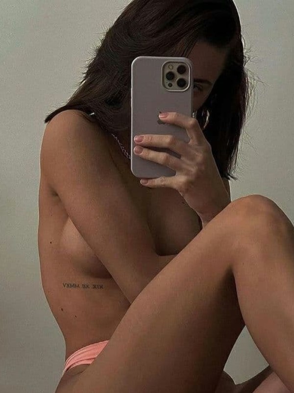 Станислава привлекательная девушка из Мелитополя цена от 3500 руб