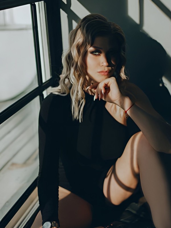 Таня привлекательная девушка из Мелитополя цена от 5000 руб